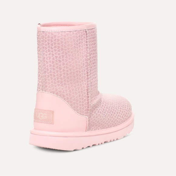 NEW UGG Classic II Gel Hearts in pink size EU 38 (women’s 7/Big girls 6) - Picture 4 of 7